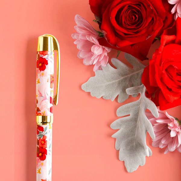 Red and Pink flower pens