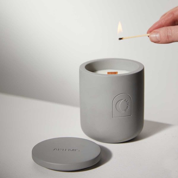 handcrafted-ceramic-wooden-wick-candles-grey-australia